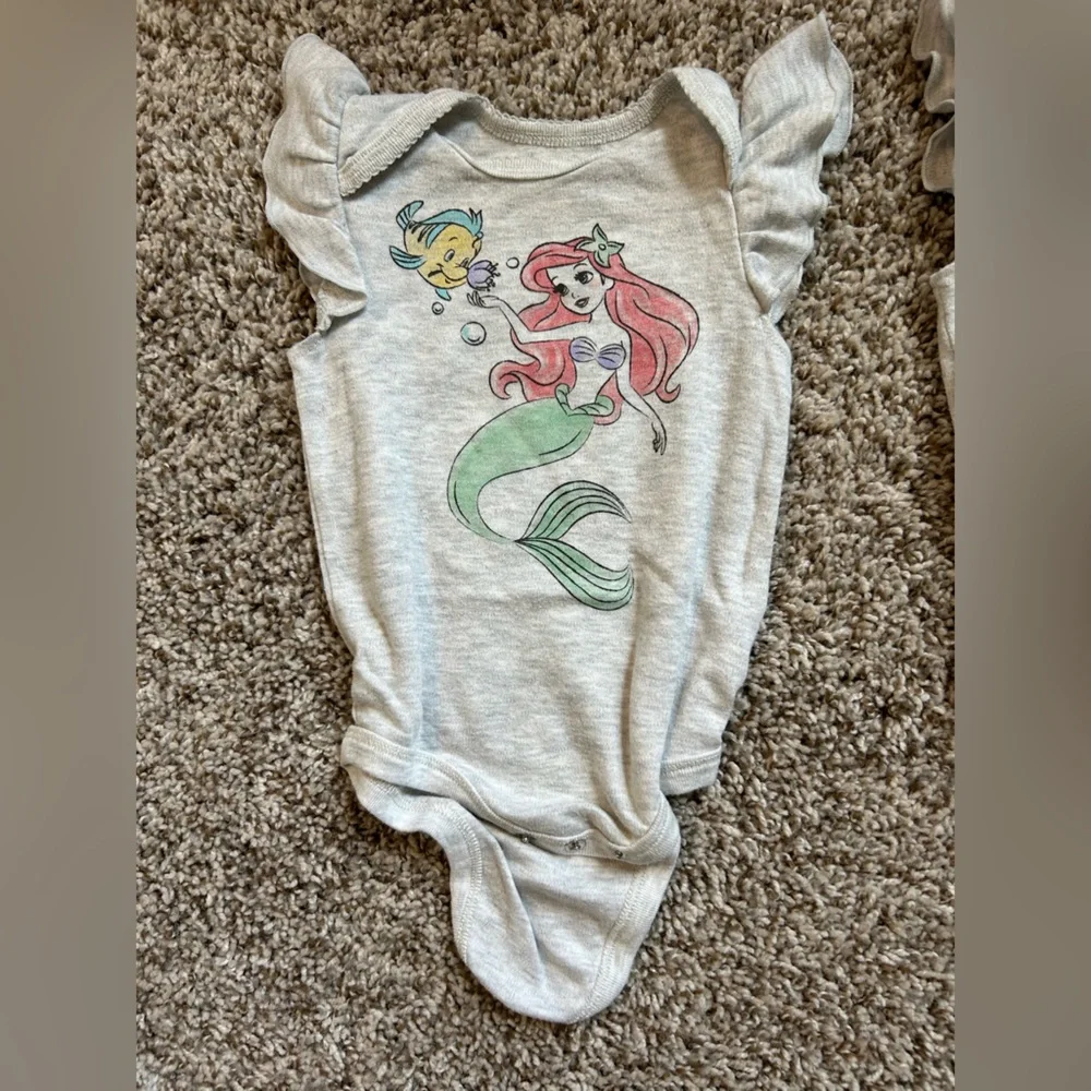 DISNEY Little Mermaid Graphic Baby Girl Twins Outfit Set Size 6-9 months
